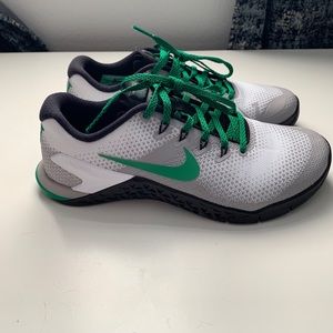 Nike metcon 4 invictus Clearance